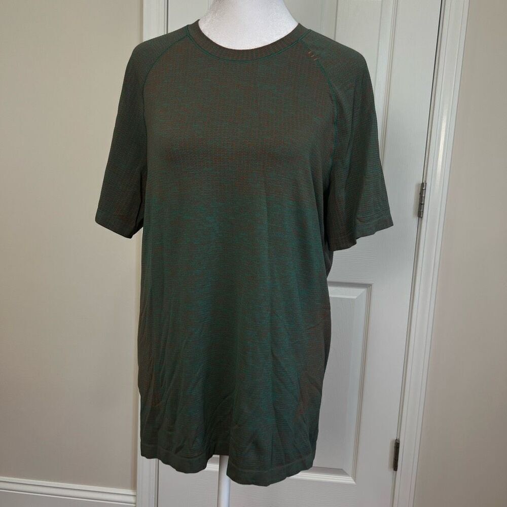 Lululemon Metal Vent Tech Short Sleeve Mens